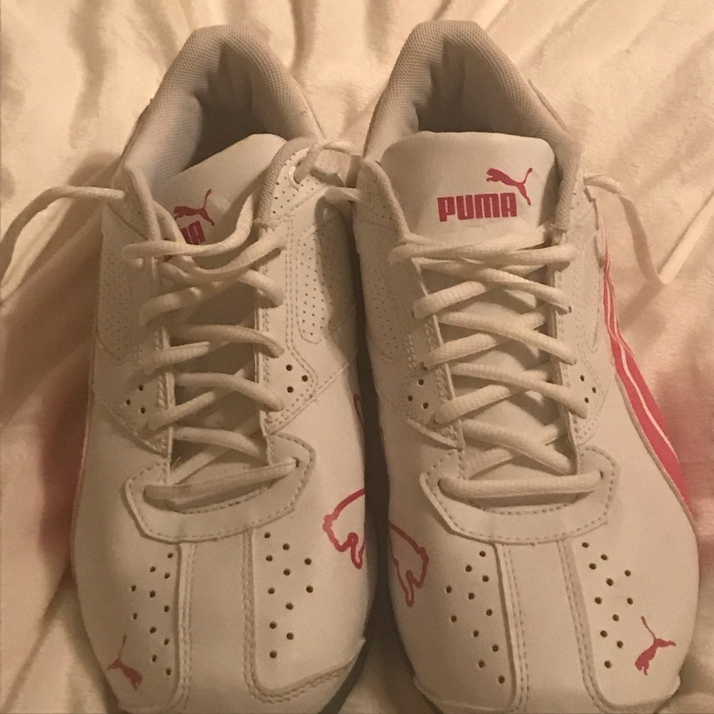 Womens Puma shoes